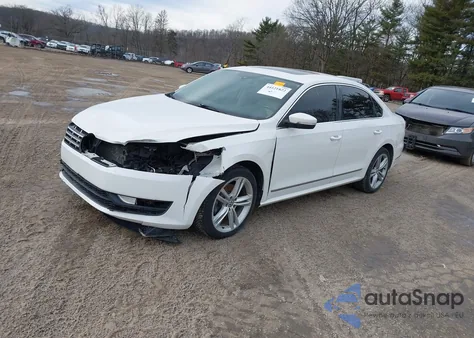 2014 Volkswagen Passat 2.0L Tdi Se from USA, damaged, VIN 1VWBN7A3XEC084522